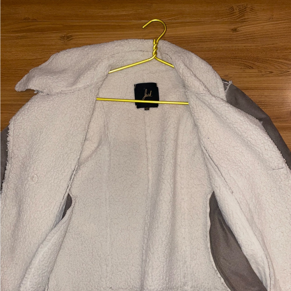 Jack Coat - Picture 3 of 3